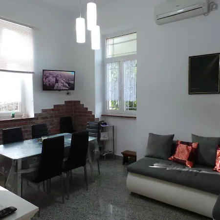 Apartmán 15694 *